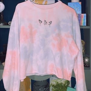 soft pastel pink and grey flower embroidered crew cropped sweatshirt brand new